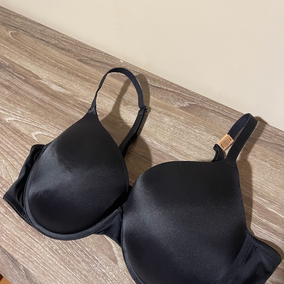 Pink VS NWT Black Women's Bra | 40C - Picture 1 of 5